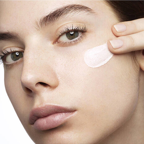 Ysl tone up cream Clearance