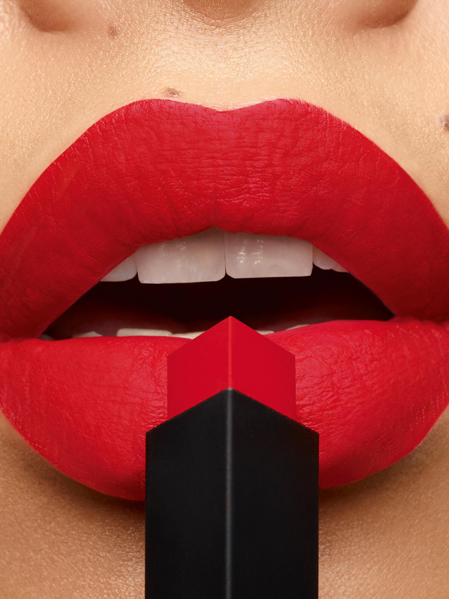 Rouge Pur Couture The Slim