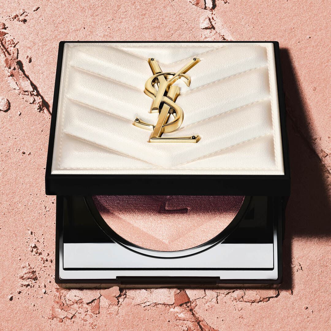 All Hours Hyper Luminize Highlighting Powder