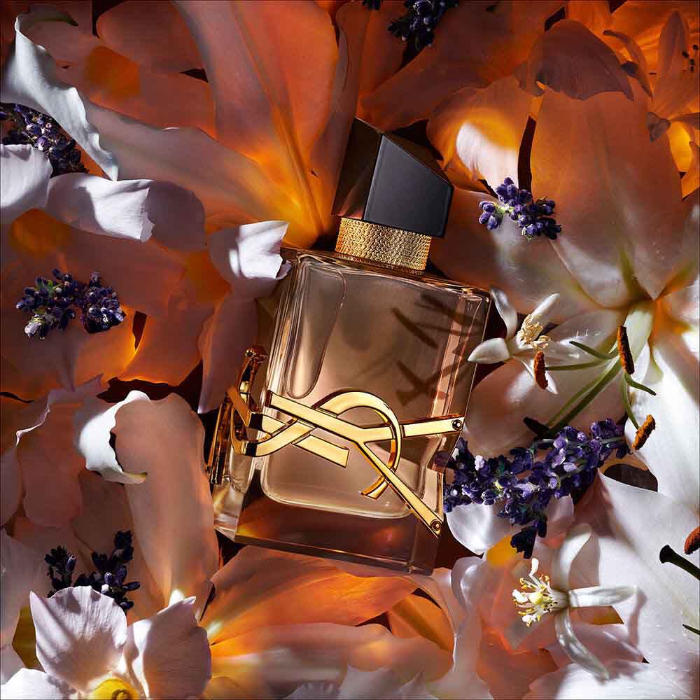 Libre Flowers and Flames | Floral Fragrance for Her | YSL Beauty