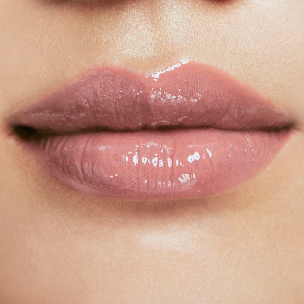 LoveShine Candy Glaze | Sheer-shine lip balm | YSL Beauty LoveShine Candy Glaze | Sheer-shine lip balm | YSL Beauty